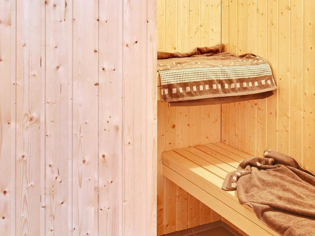 12 Person Holiday Home In Hasselberg Kappeln Eksteriør billede